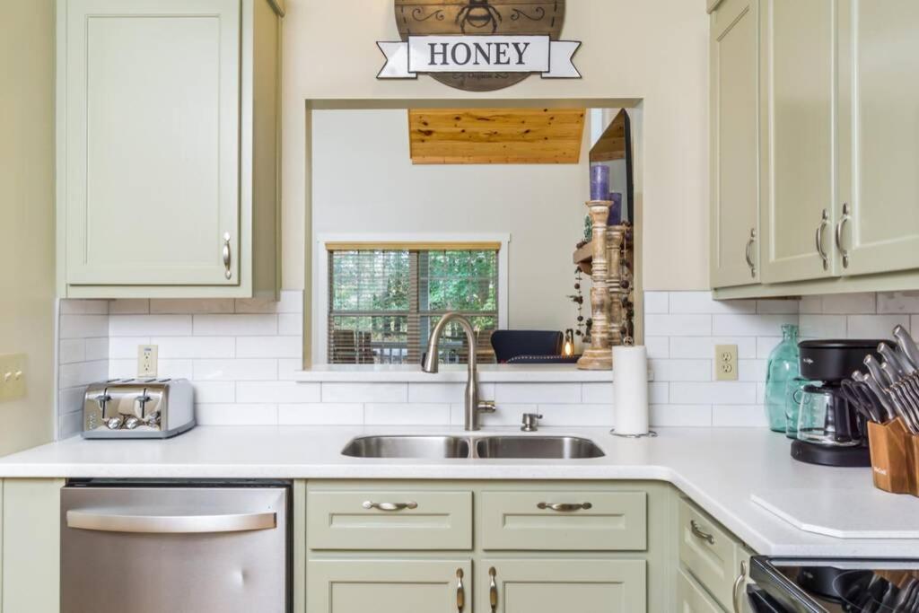 Deerfield Cabin Villa Dahlonega Exterior photo